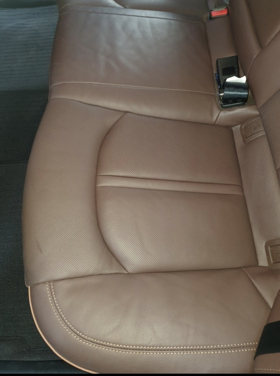 3745439243_MNrKhkuZ_d19504cf83bbaa0320d8842c55e5152173a4d590.jpg 이미지크게보기